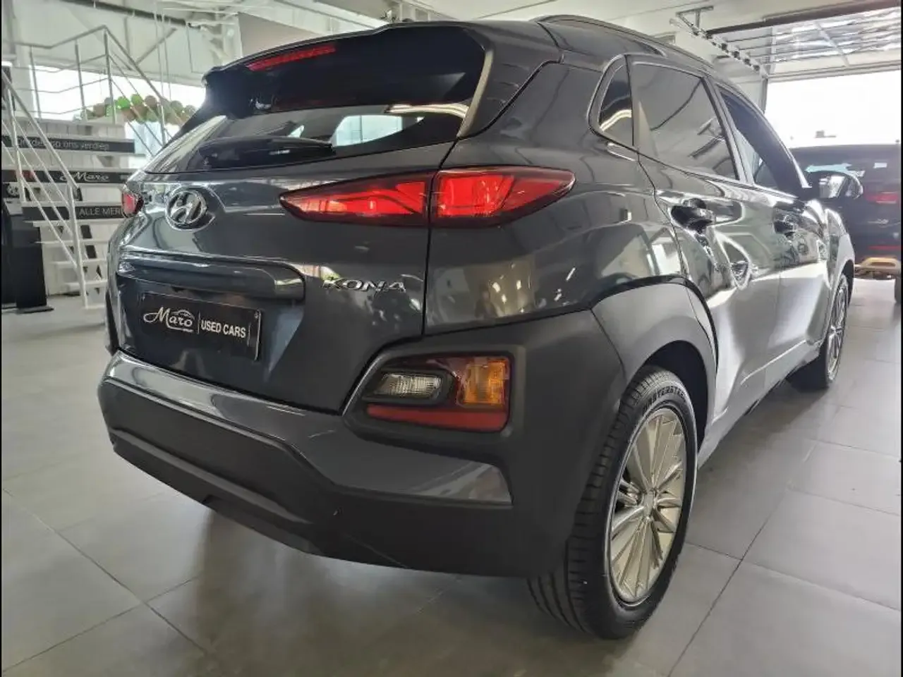 Hyundai KONA - 2
