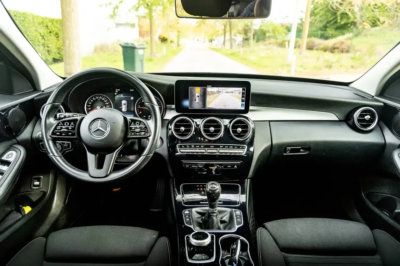 Mercedes-Benz C 180 - 14