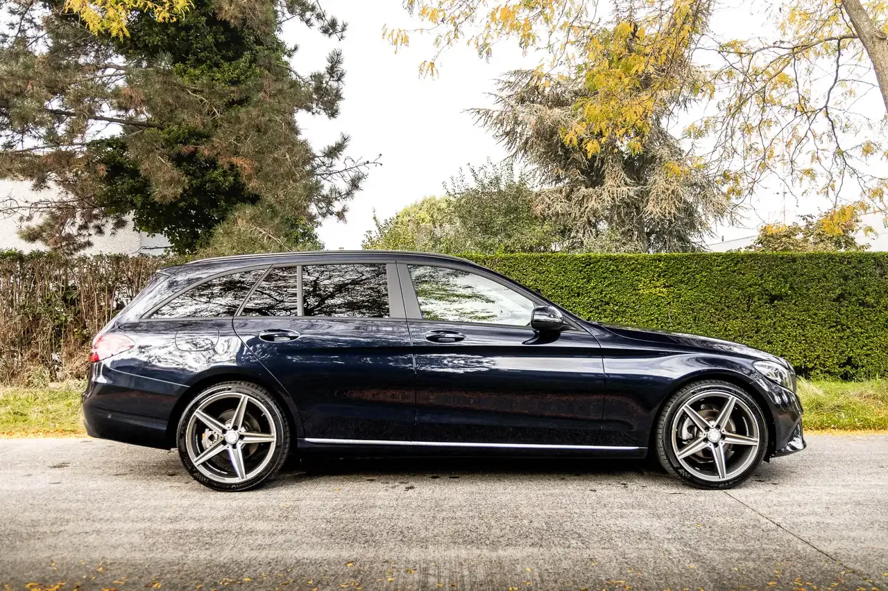 Mercedes-Benz C 180 - 21
