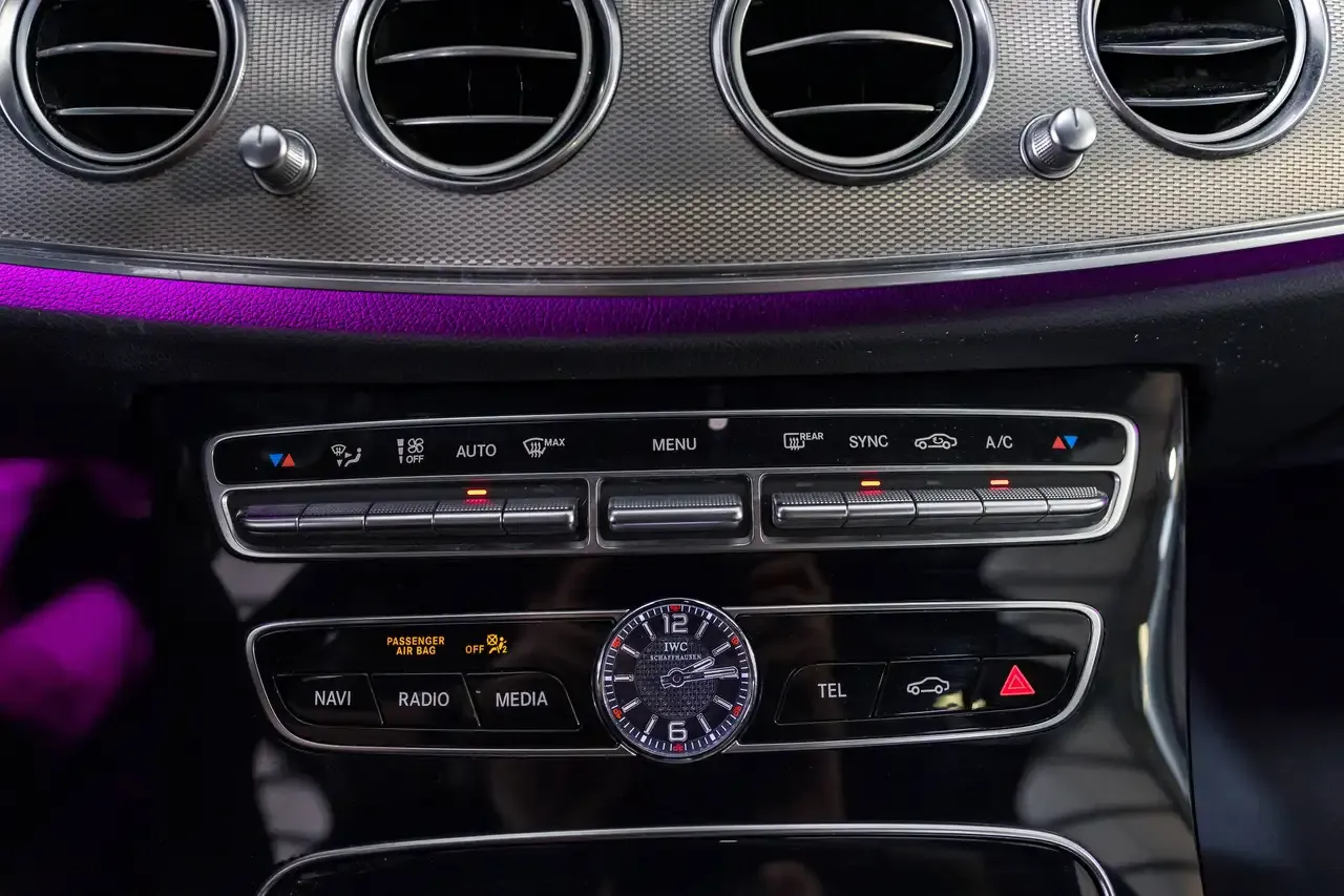 Mercedes-Benz E 63 AMG - 44