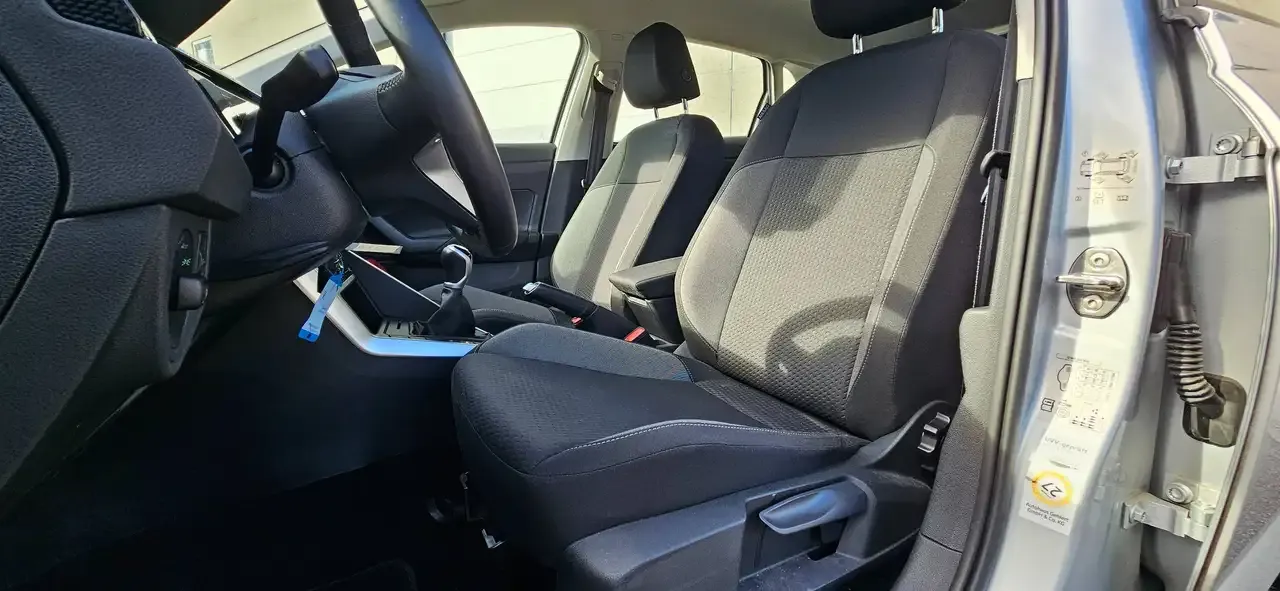 Volkswagen Polo - 17