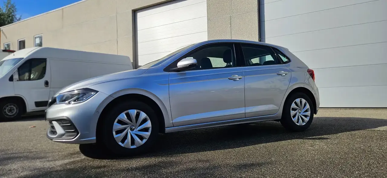 Volkswagen Polo - 5