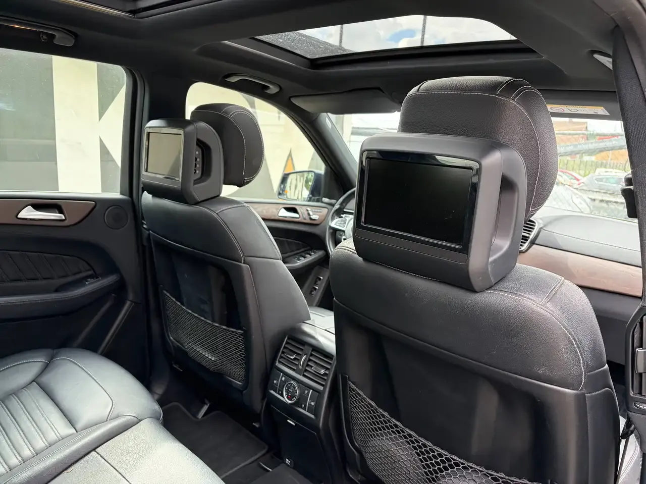 Mercedes-Benz GLE 500 - 13