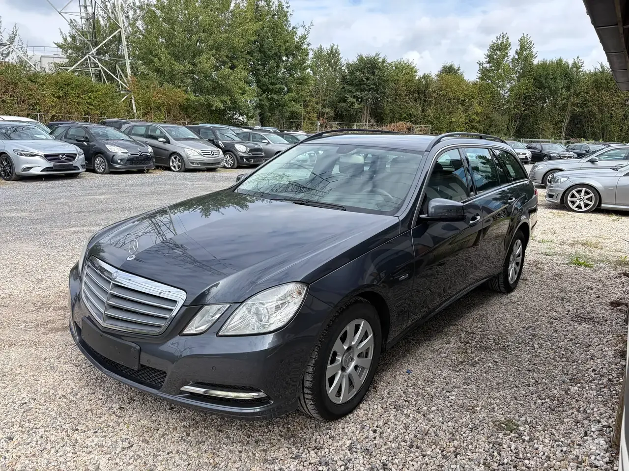 Mercedes-Benz E 200 - 3