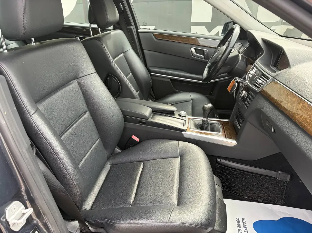 Mercedes-Benz E 200 - 9