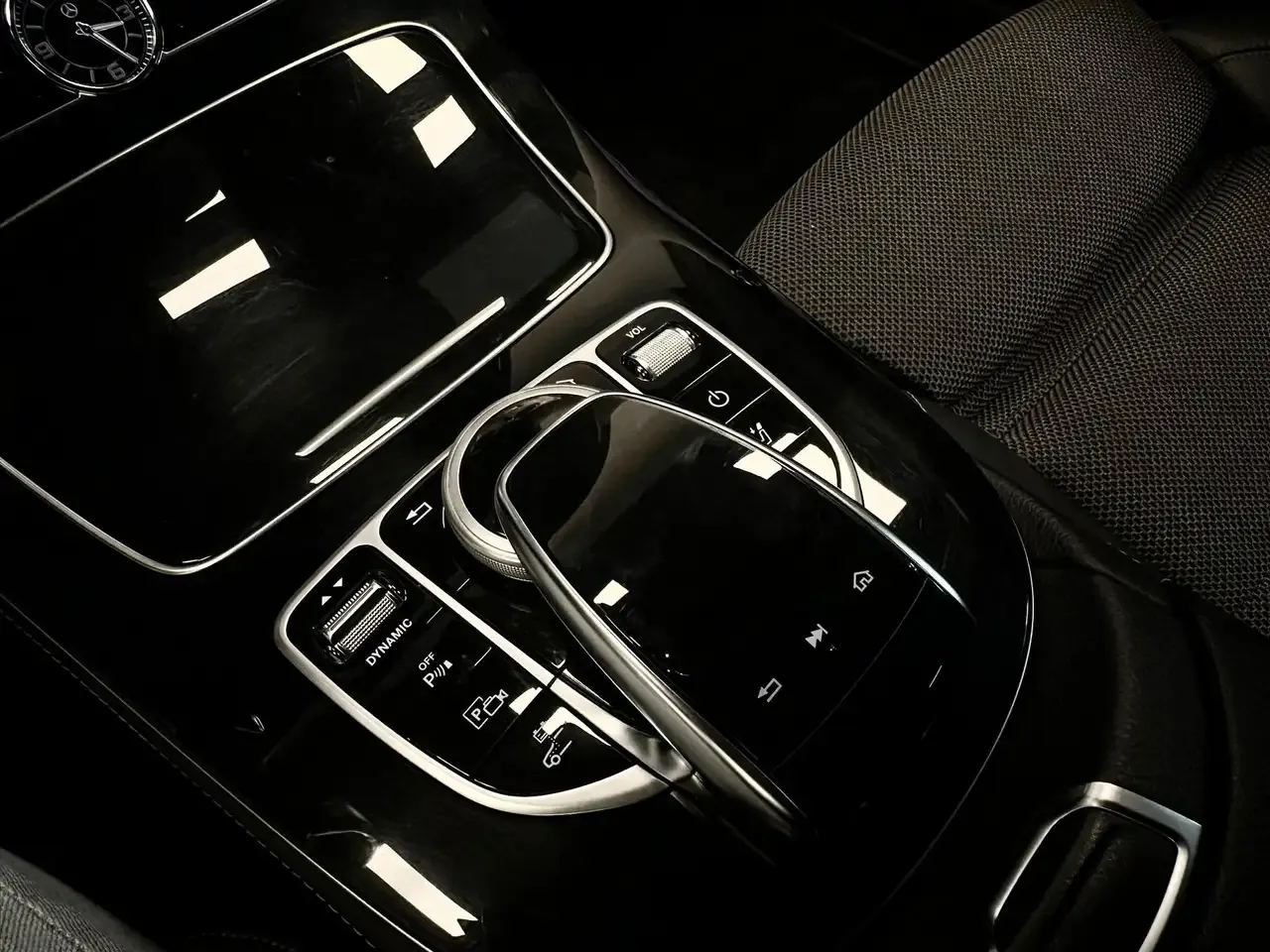 Mercedes-Benz E 300 - 32