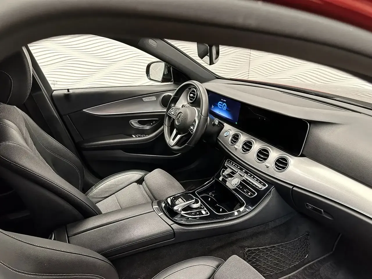 Mercedes-Benz E 300 - 34
