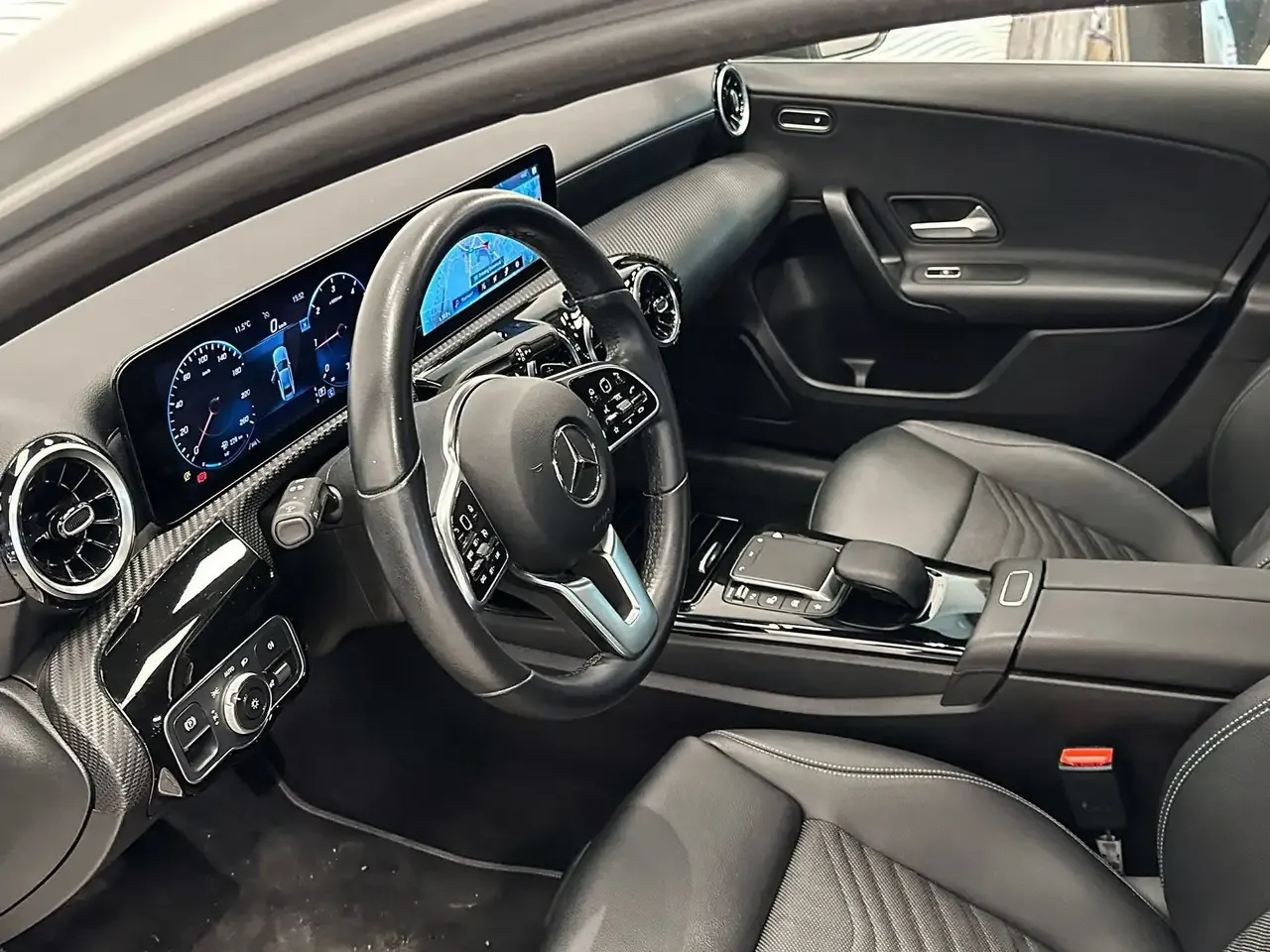 Mercedes-Benz A 180 - 15