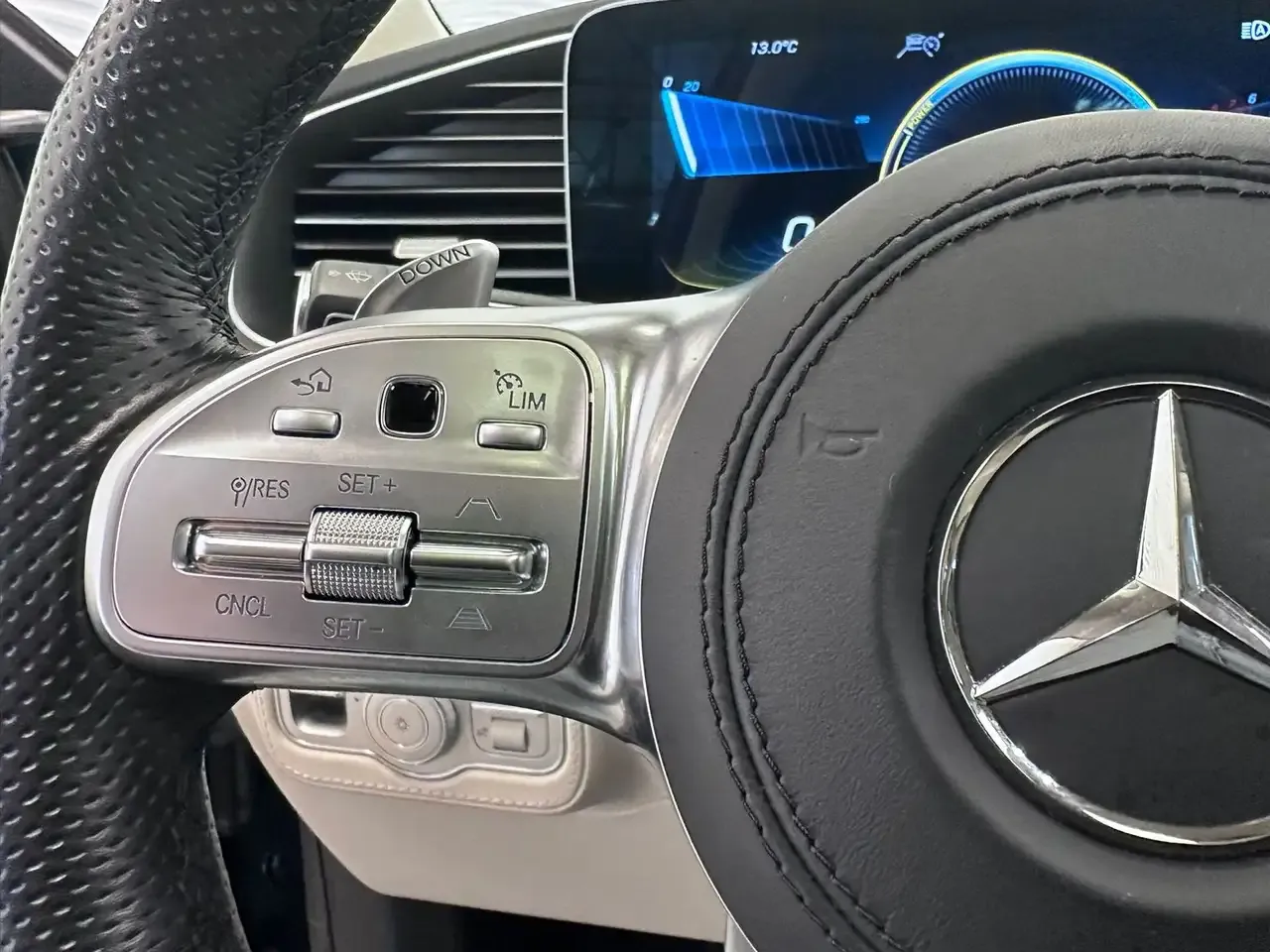 Mercedes-Benz GLE 53 AMG - 22