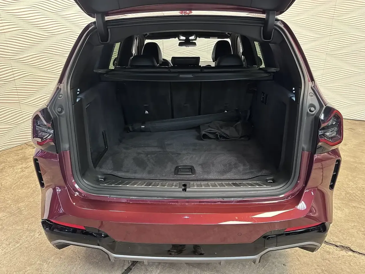 BMW iX3 - 35
