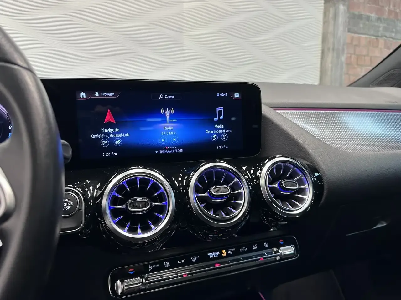 Mercedes-Benz GLA 250 - 28