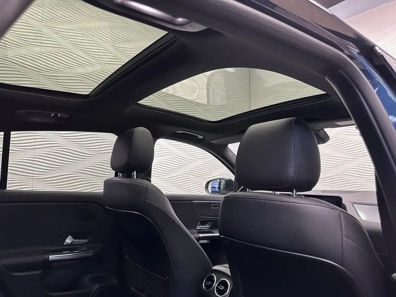 Mercedes-Benz GLA 250 - 35
