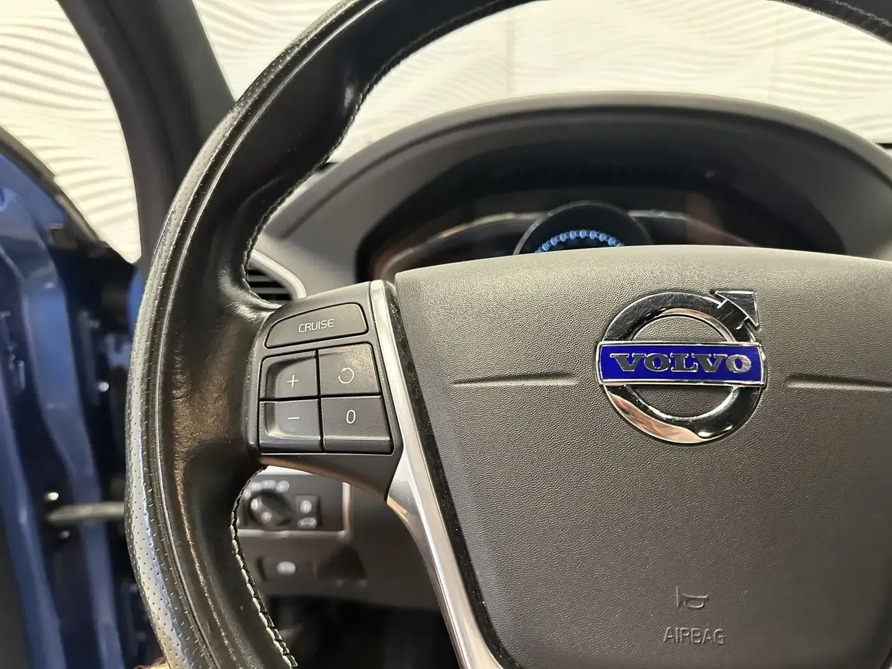 Volvo XC60 - 18
