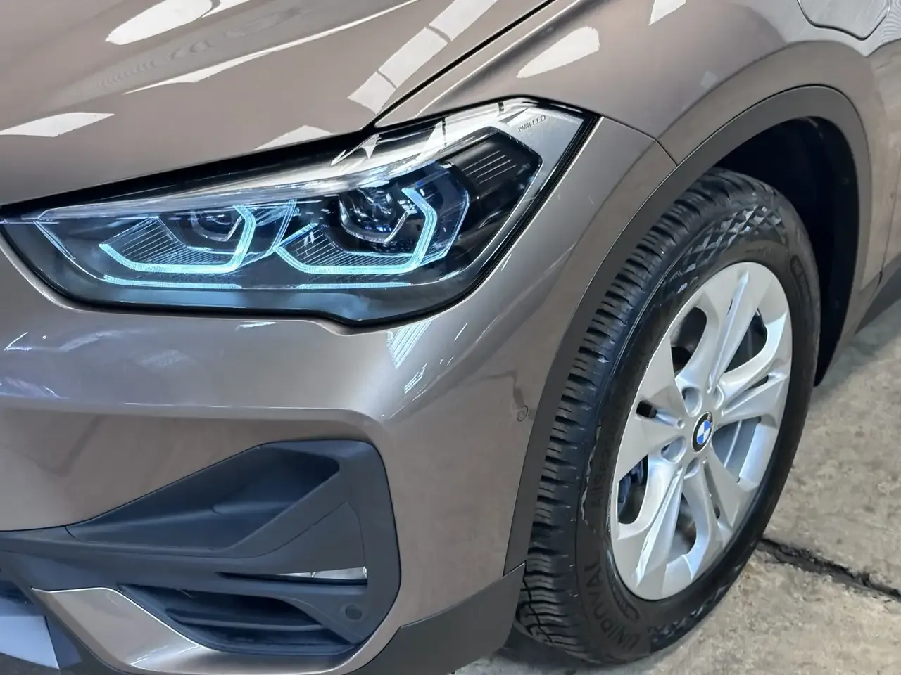 BMW X1 - 8