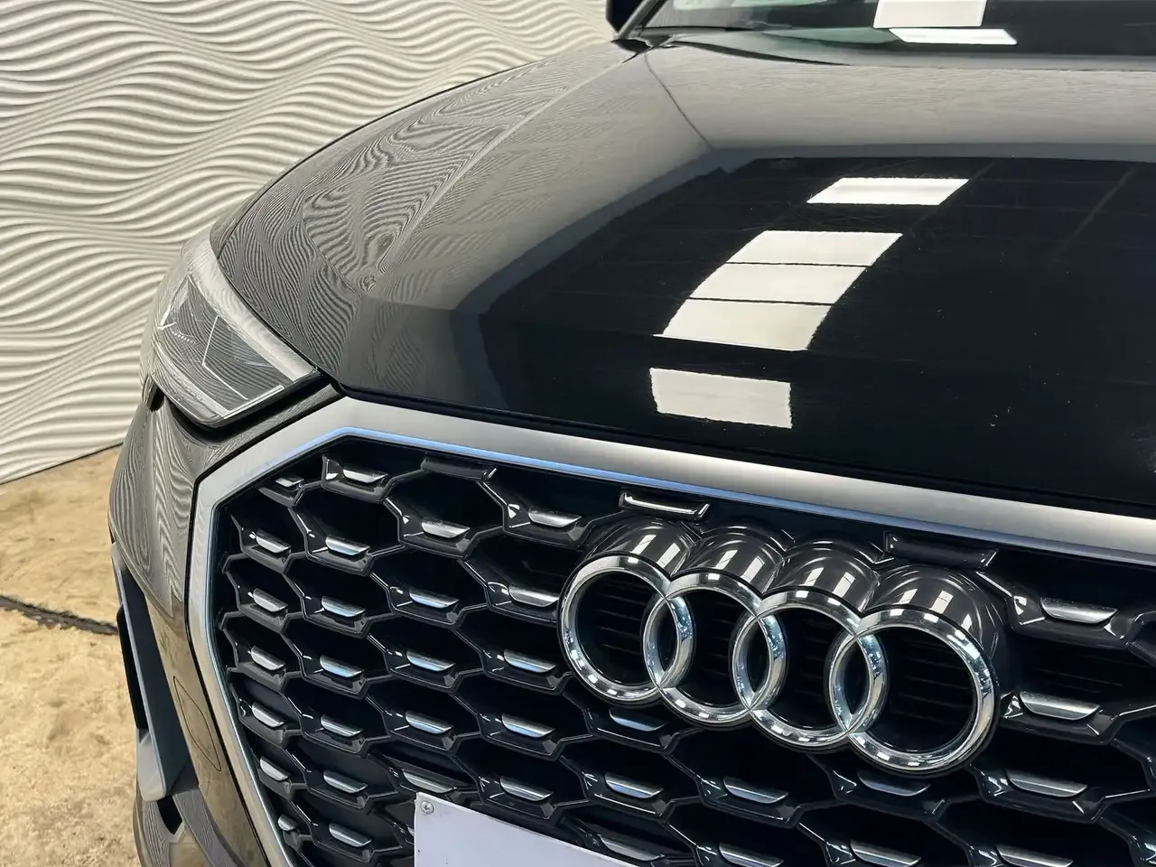 Audi Q3 - 6