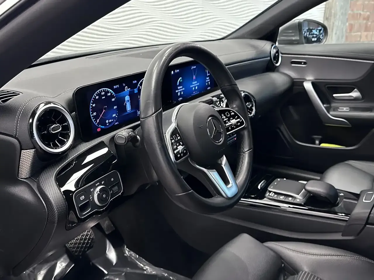 Mercedes-Benz CLA 180 - 19