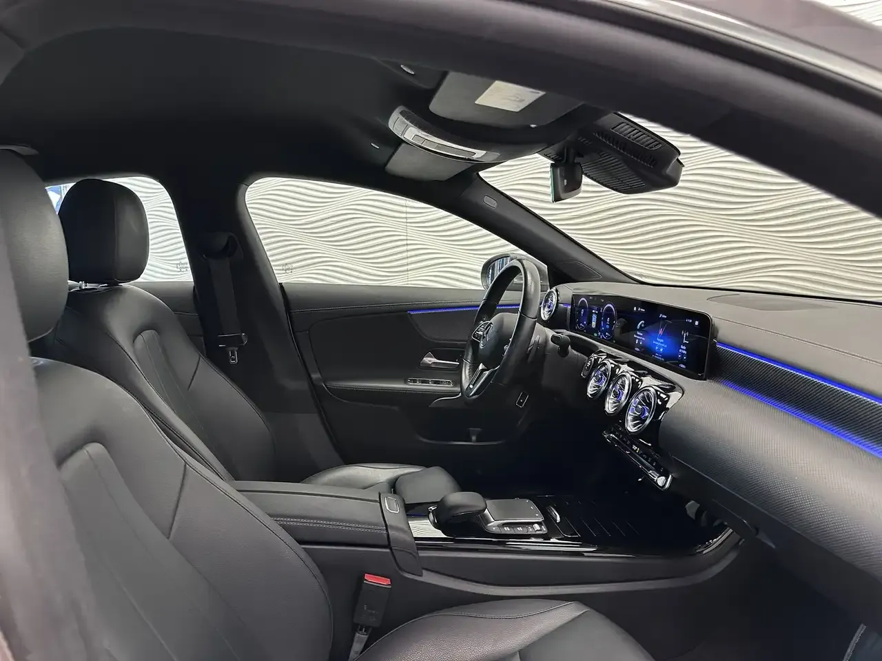 Mercedes-Benz CLA 250 - 16