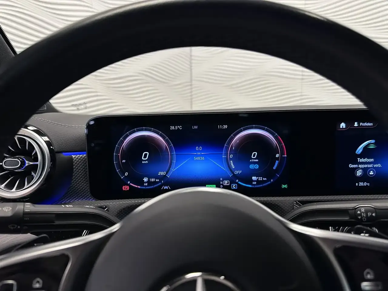Mercedes-Benz CLA 250 - 22