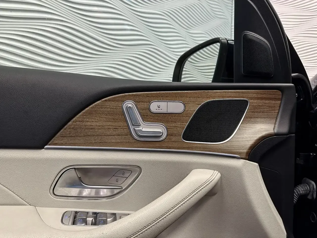 Mercedes-Benz GLE 350 - 12