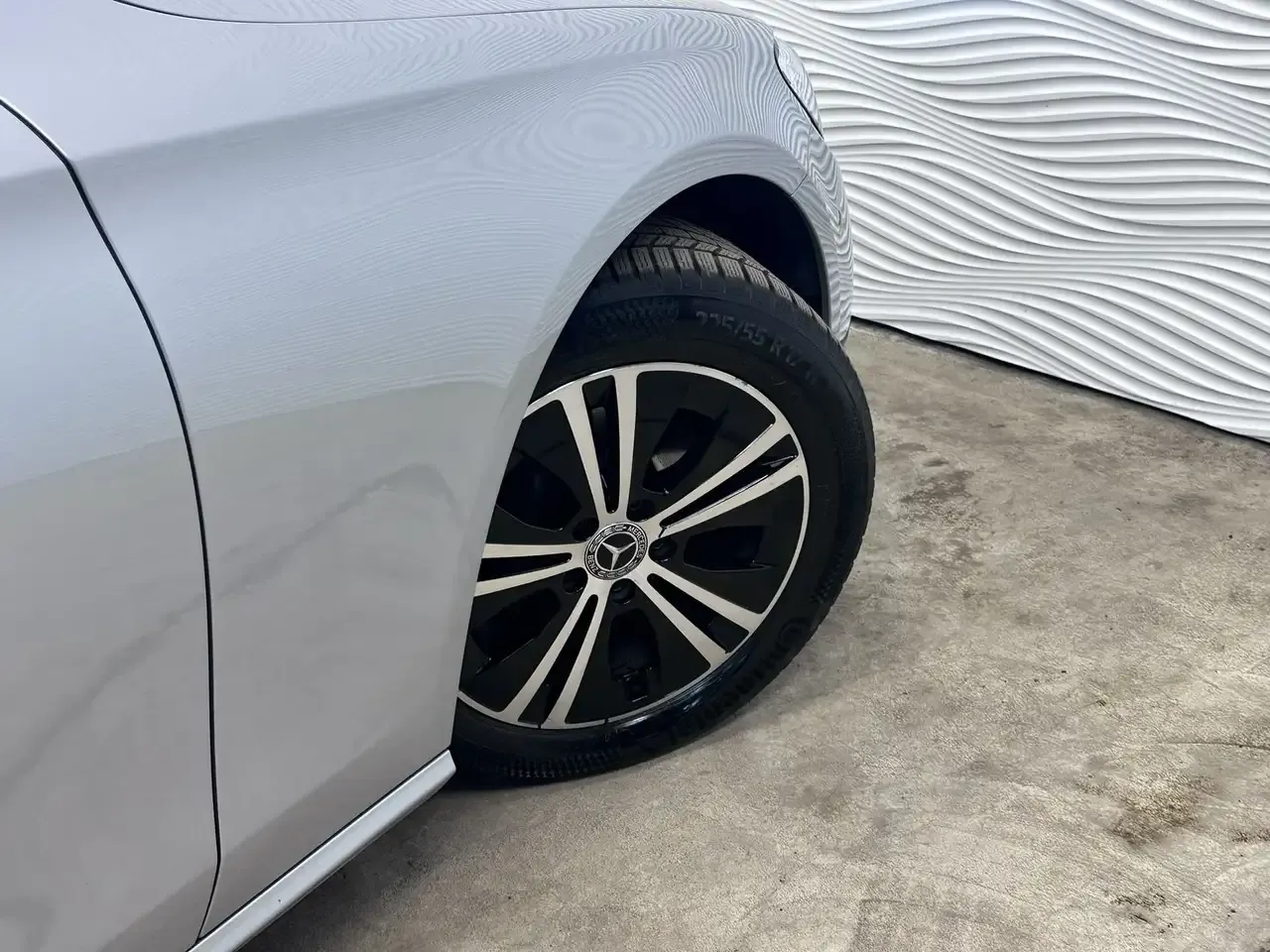 Mercedes-Benz E 200 - 13