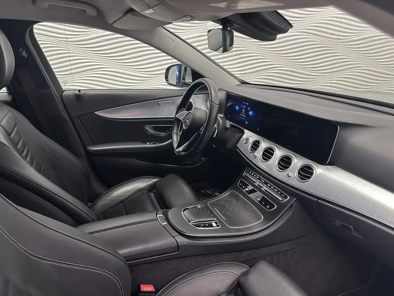 Mercedes-Benz E 200 - 29