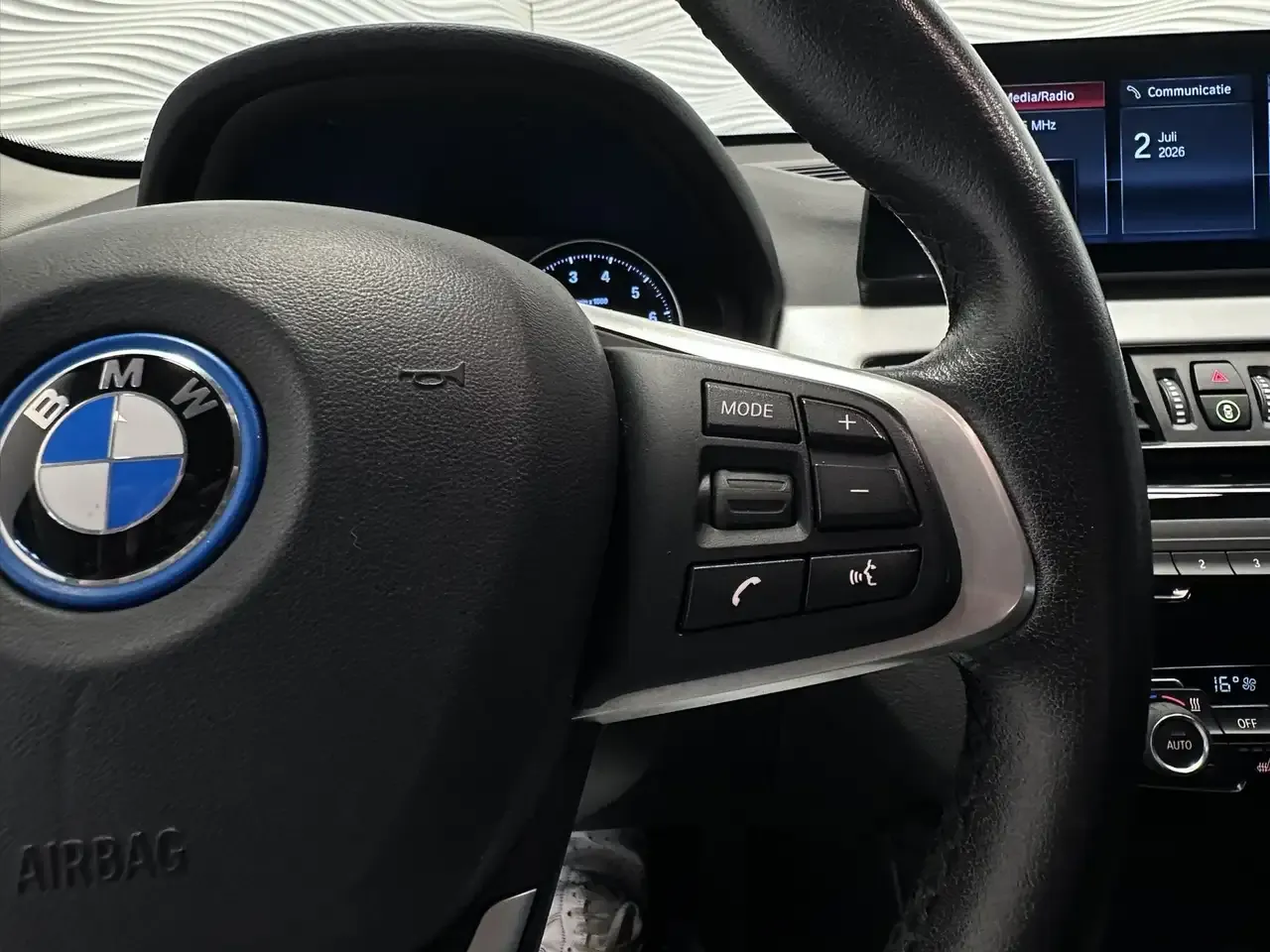 BMW X1 - 24