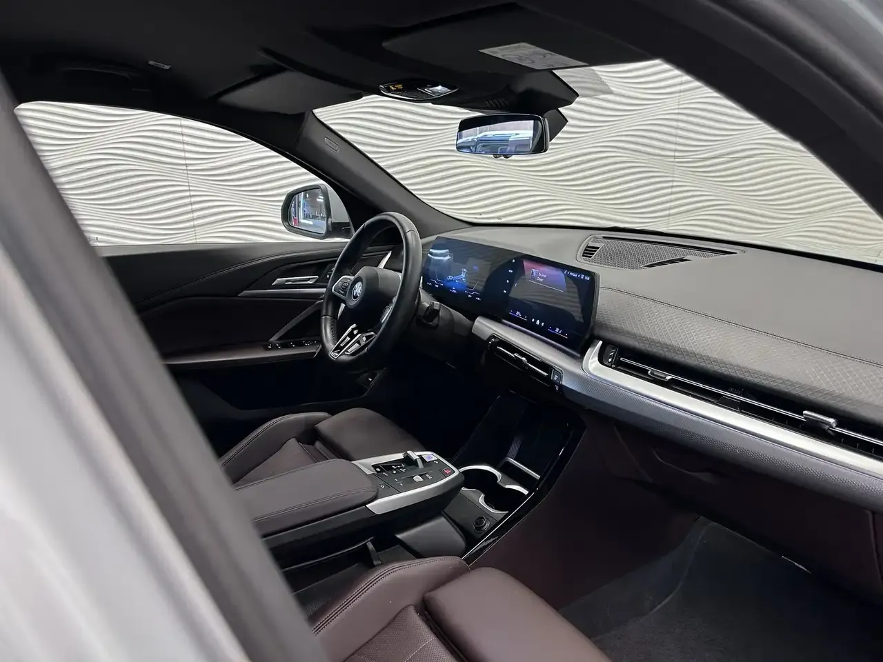 BMW iX2 - 20