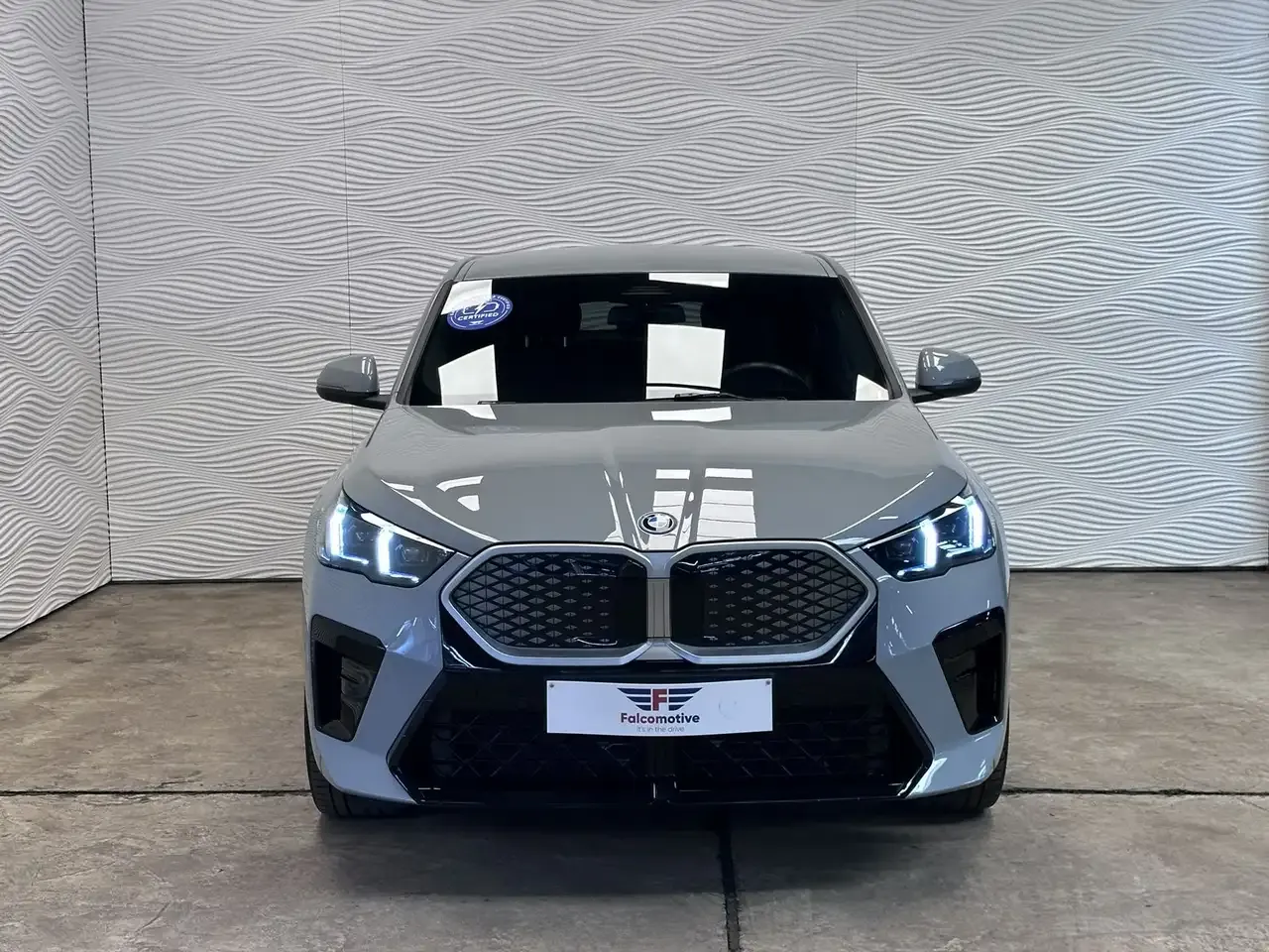 BMW iX2 - 5