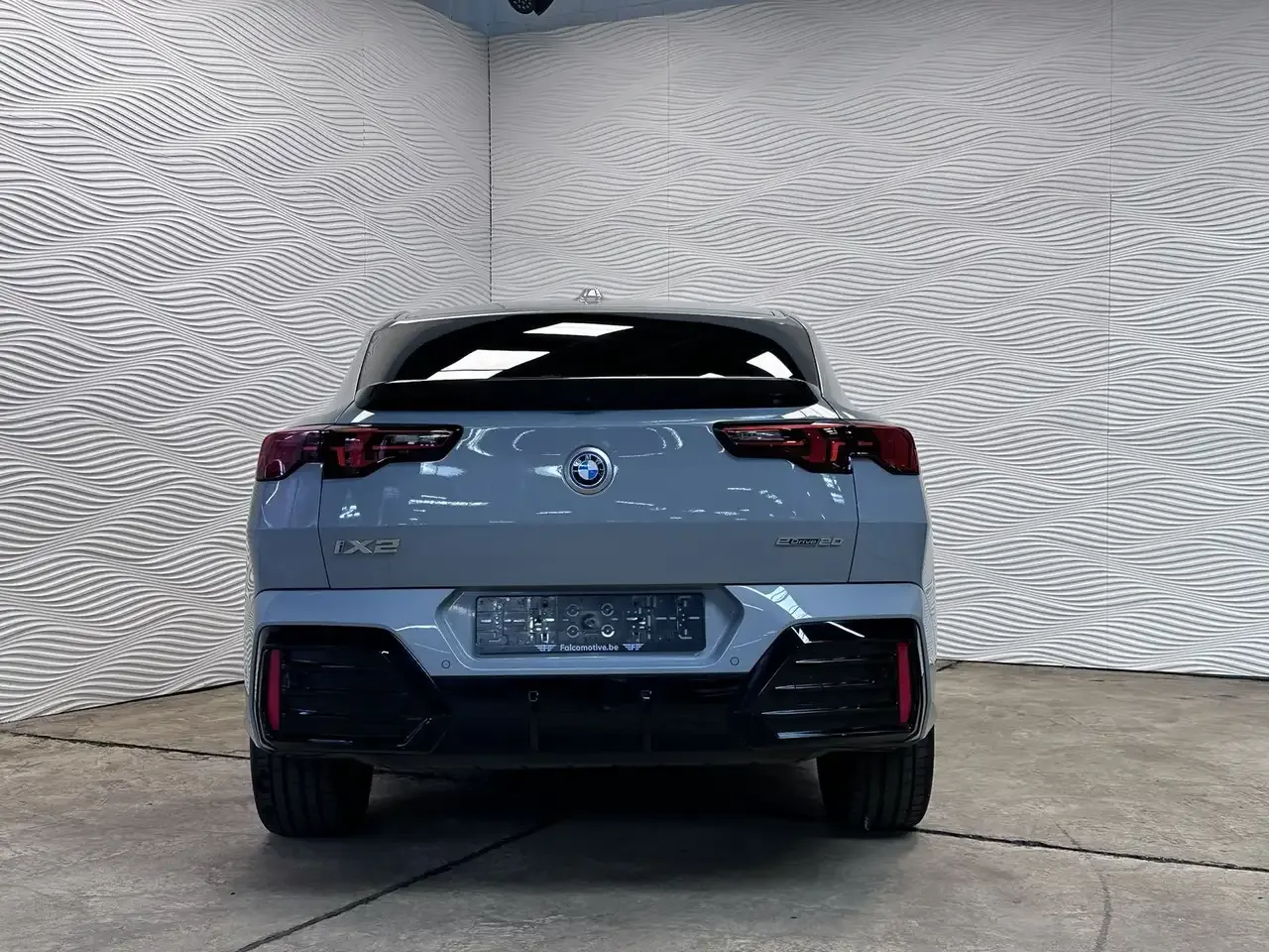 BMW iX2 - 9