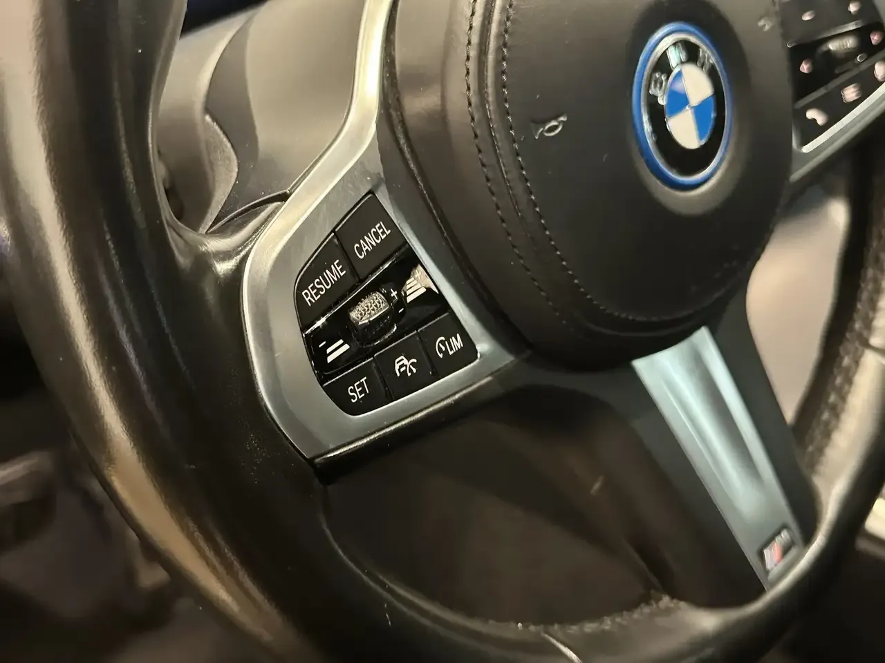BMW i4 - 27
