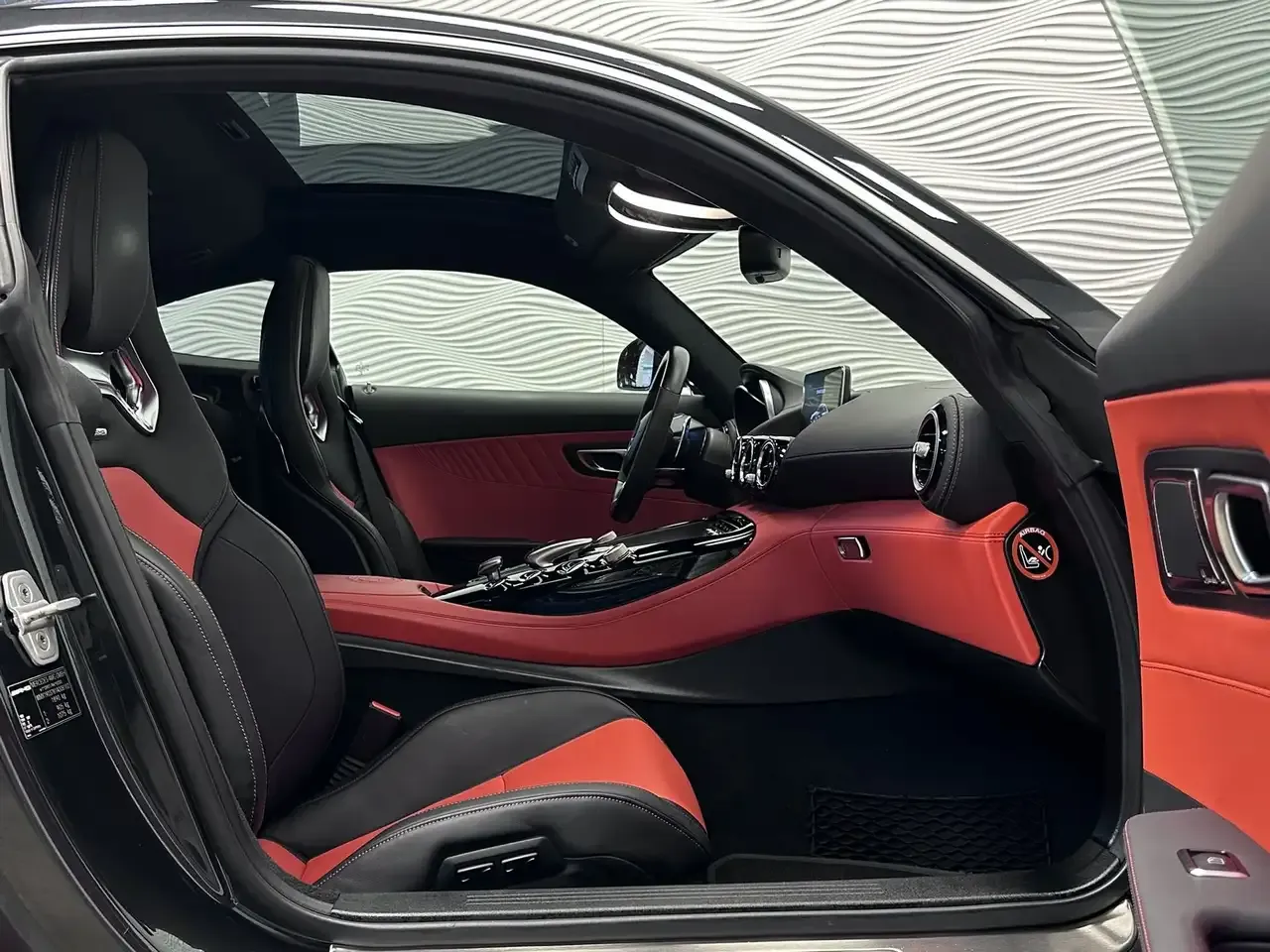Mercedes-Benz AMG GT - 19