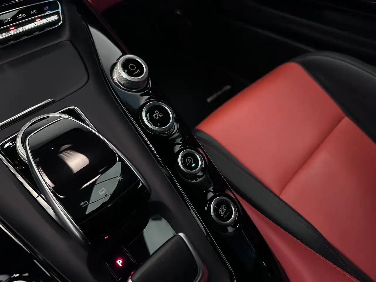Mercedes-Benz AMG GT - 30