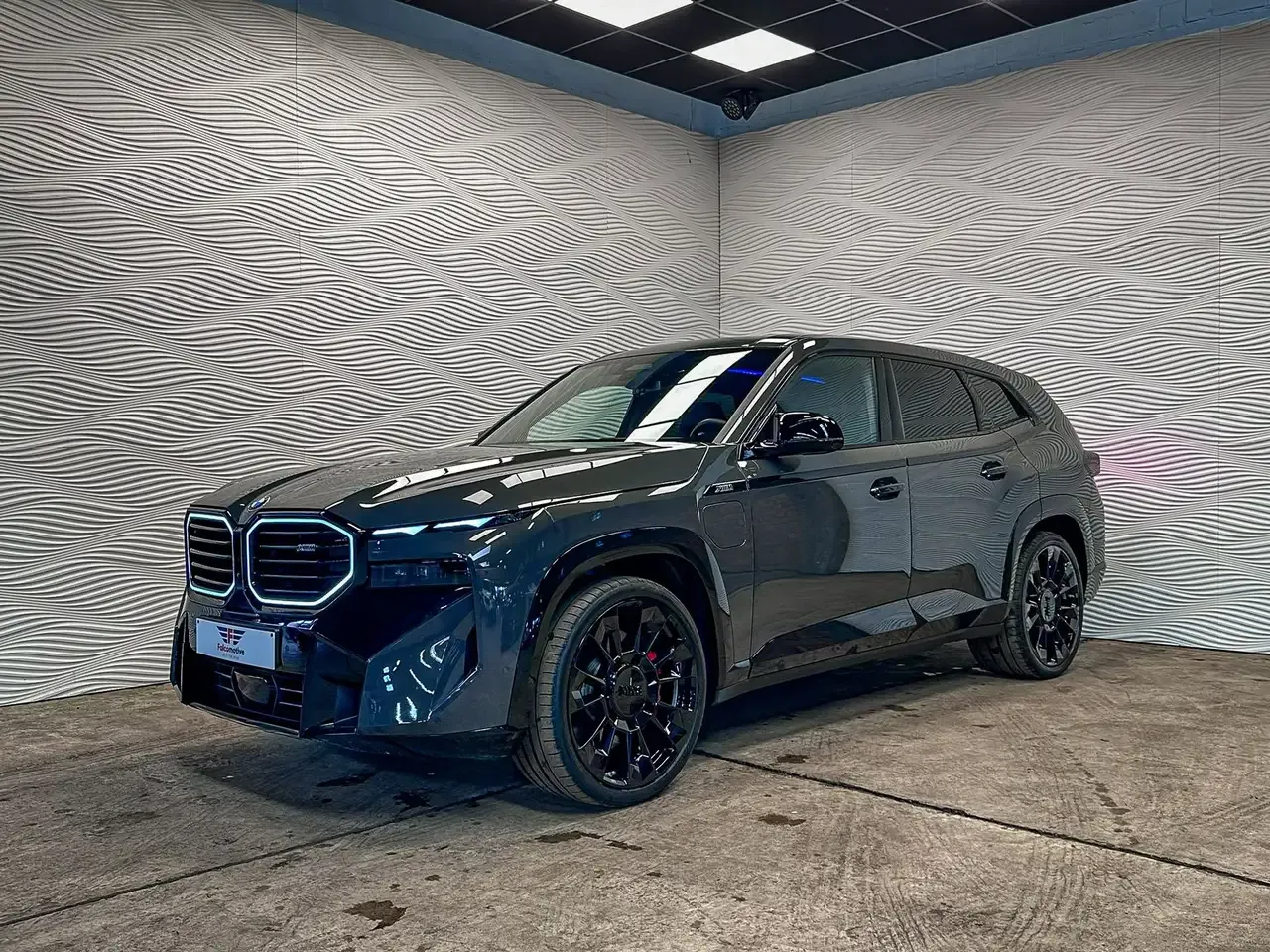 BMW XM