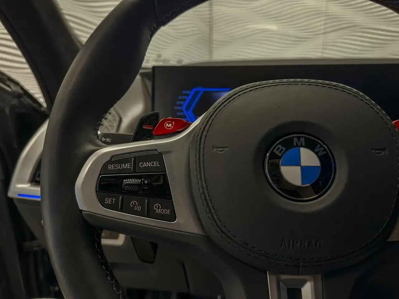 BMW XM - 22