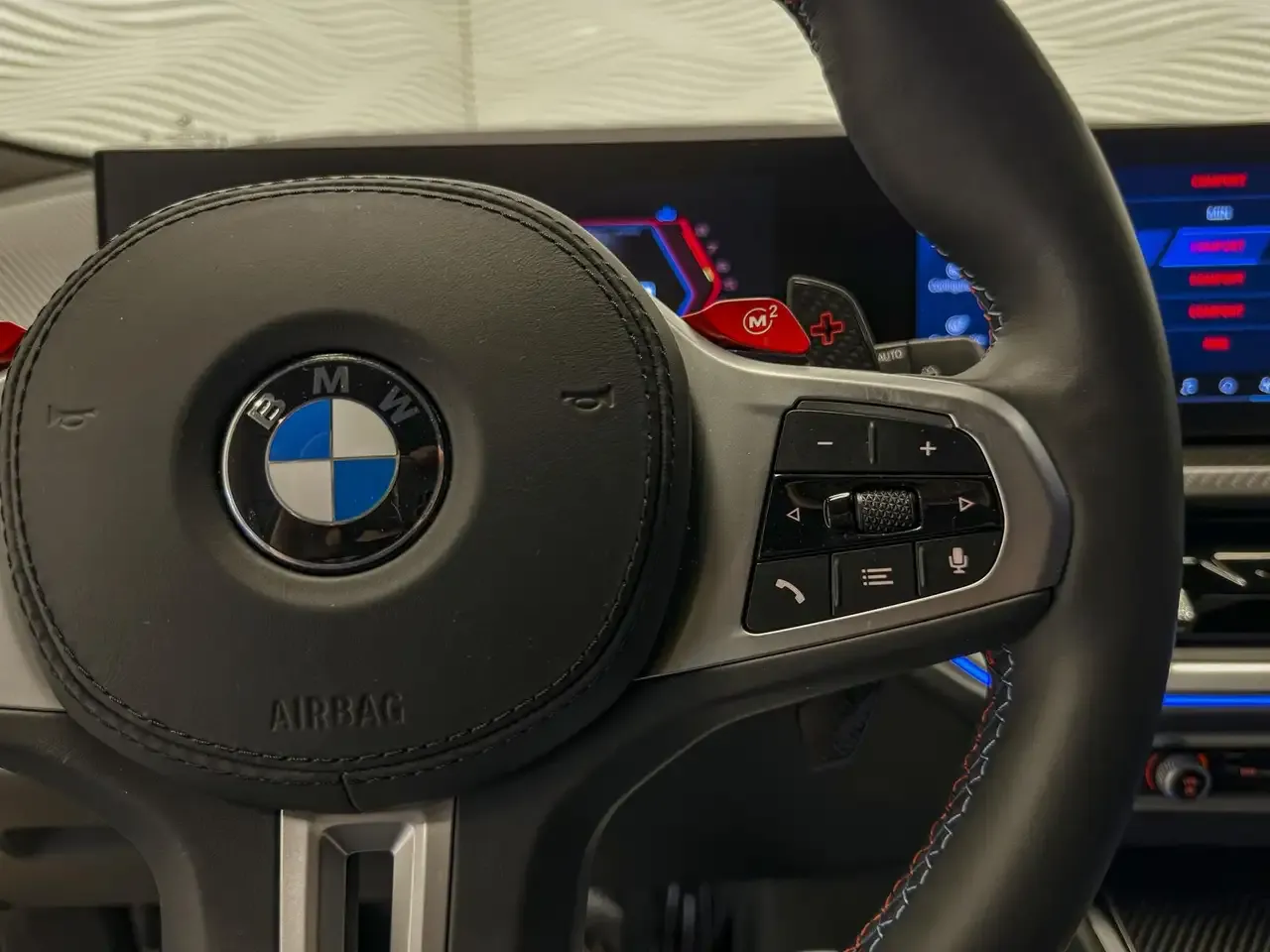 BMW XM - 24
